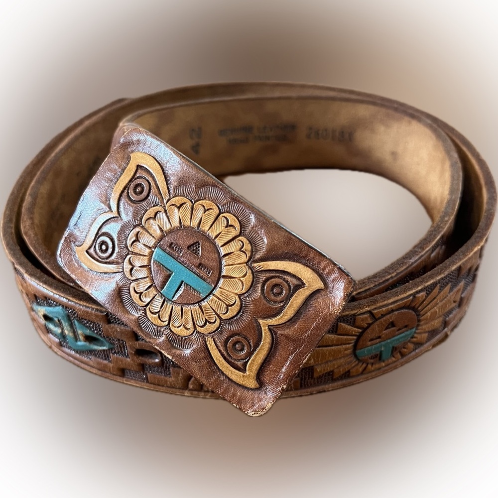 Hand-Painted Genuine Leather Southwestern Belt – Size 42 – Sunburst Motif